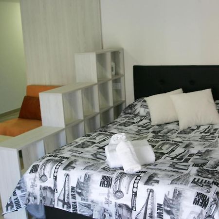 Apartamentos Turisticos Plaza San Juan 2 Tudela Zewnętrze zdjęcie